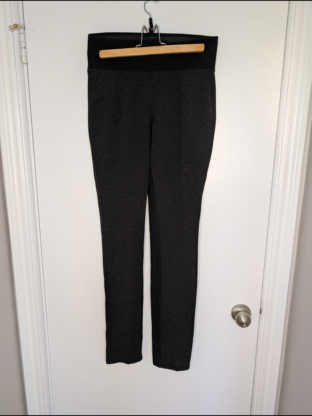 Kit and Ace Charcoal High-Waist Leggings